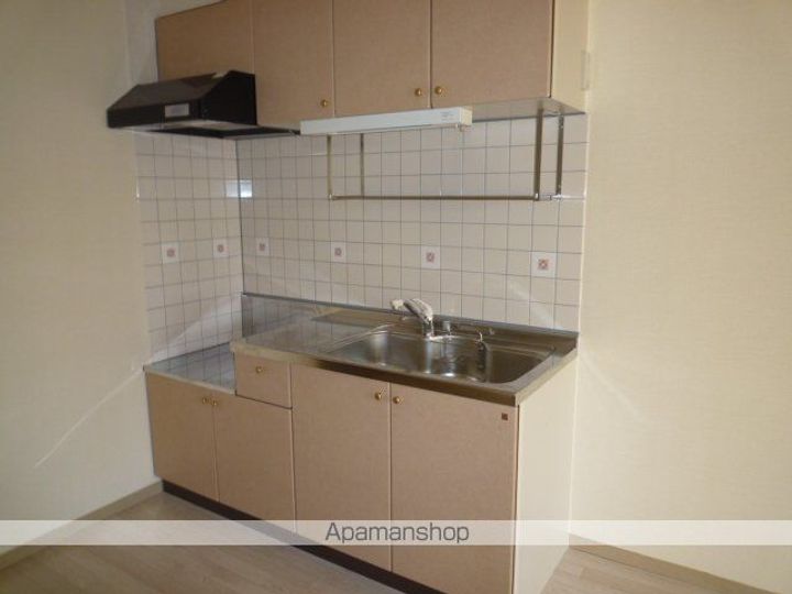 愛知県名古屋市東区筒井3丁目の賃貸マンションのキッチン