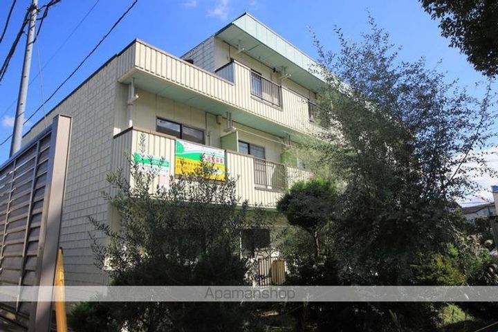 ハイツフォーレストの外観