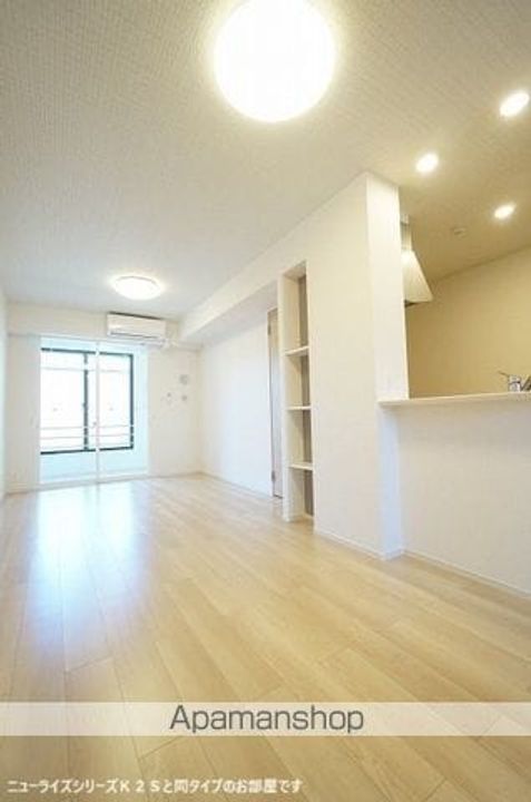 ニューライズT Aの居間