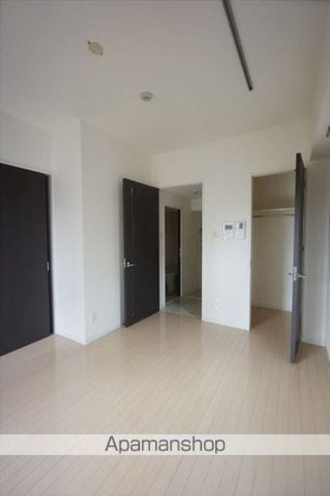 愛知県名古屋市中川区西日置1丁目の賃貸マンション1006の居間