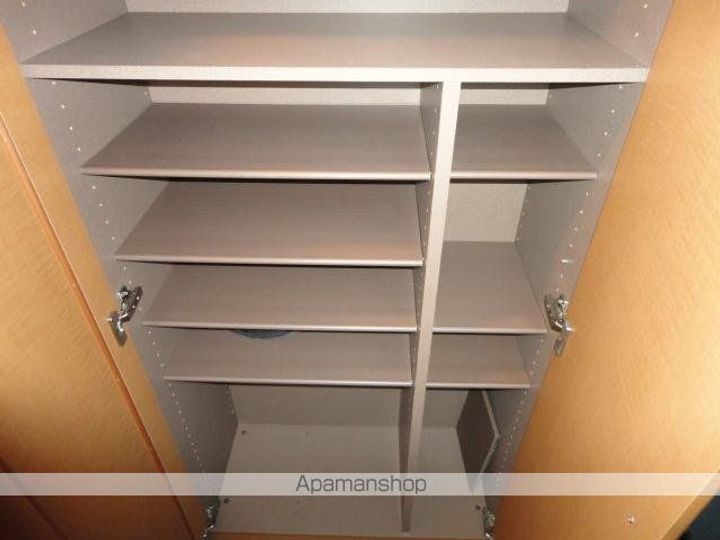 カーサベルデの玄関