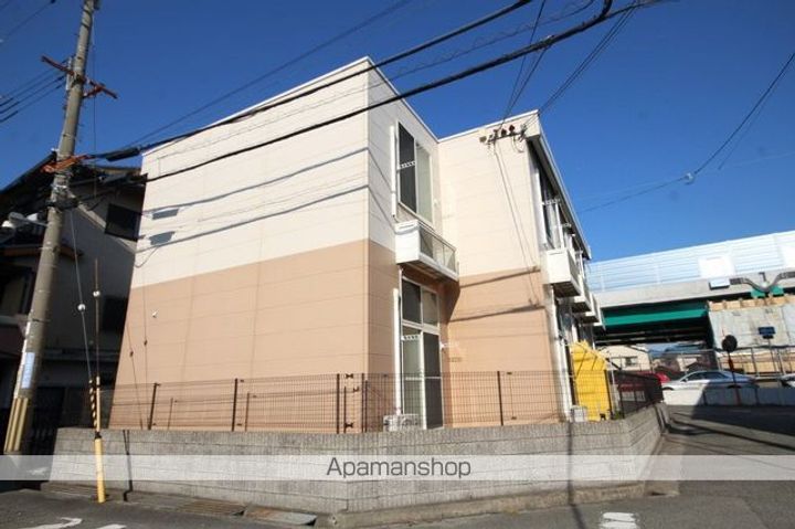 石橋蛍池マンションの外観