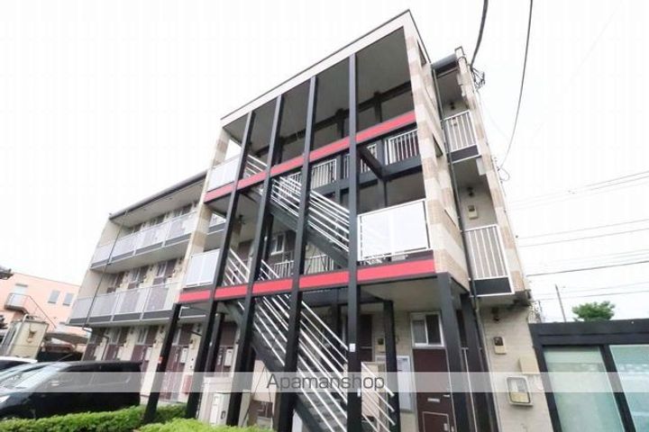 レオパレスアメニティの外観