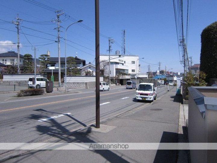 フレグランス杏の周辺