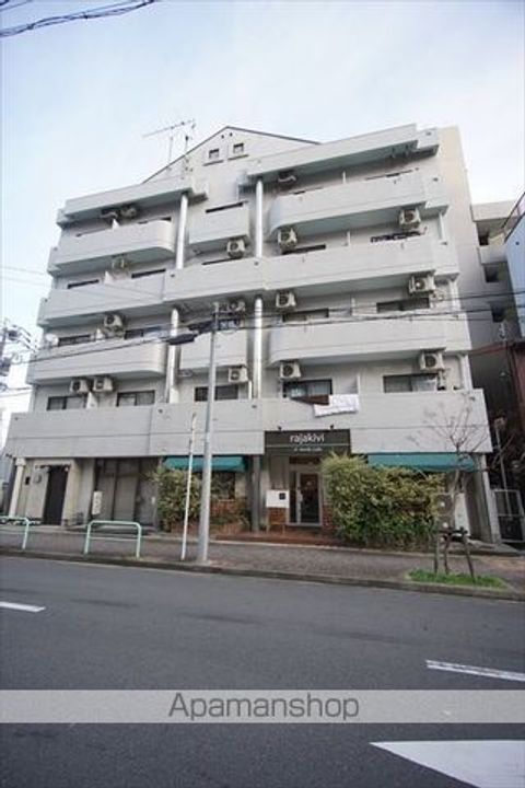ST PLAZA KANAYAMAの外観