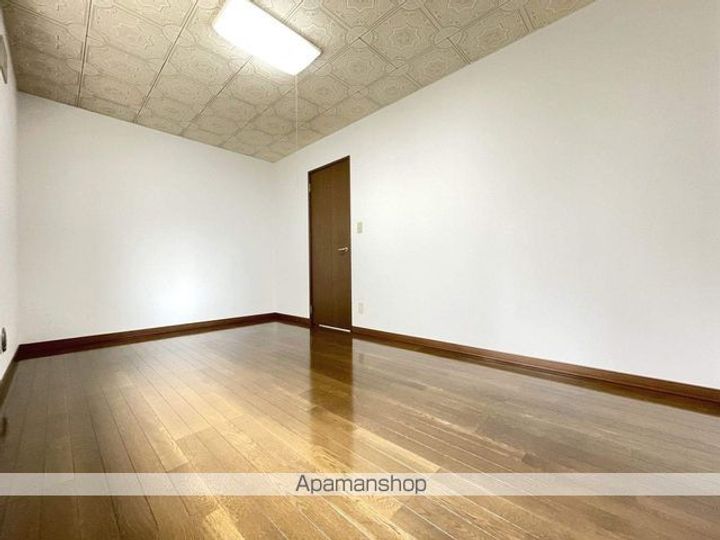 ツインかたばみ102の内装