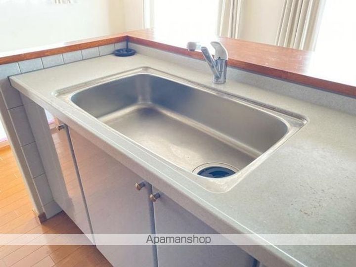 アルファステイツ屋島中町606の内装