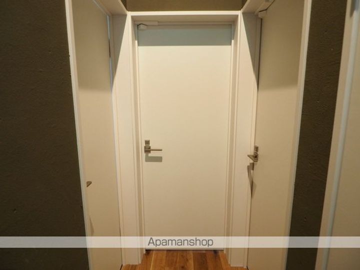 FUBAR 5 FOOA-1の玄関