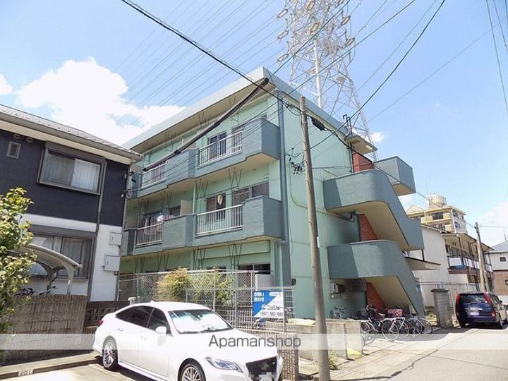 サロンハイツ2Bの外観