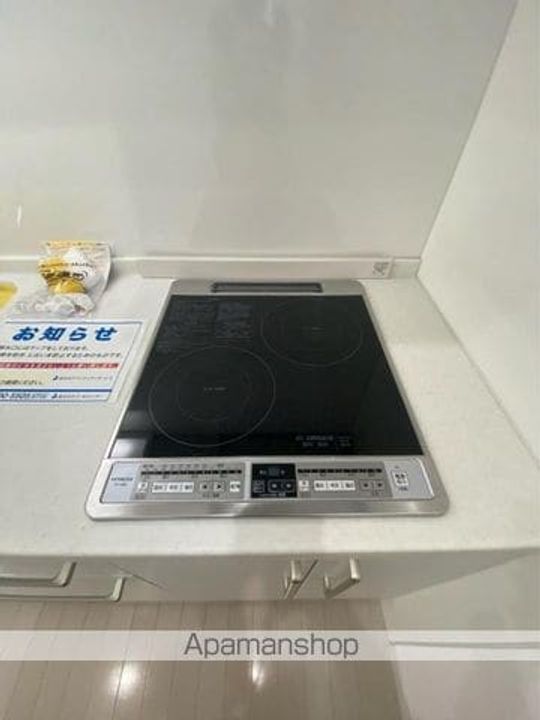 香川県高松市旅篭町の賃貸マンションの内装