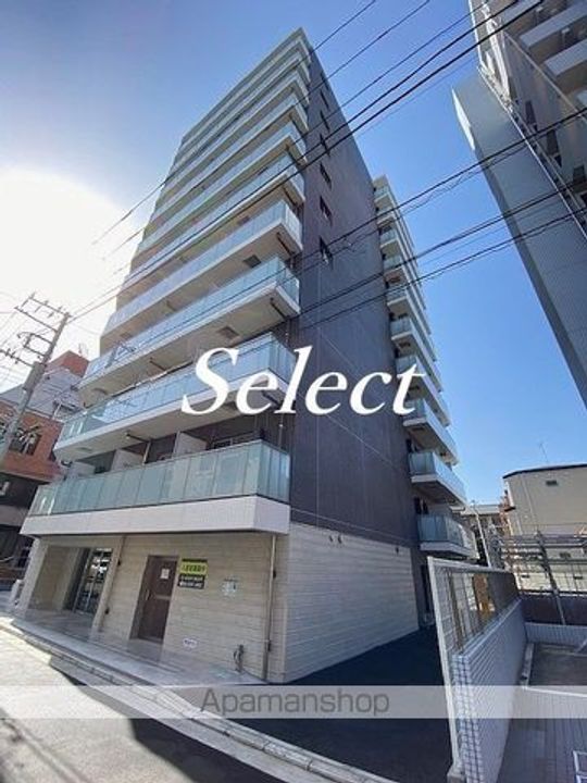 AZEST関内の外観