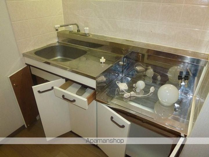 ブロードマンションのキッチン