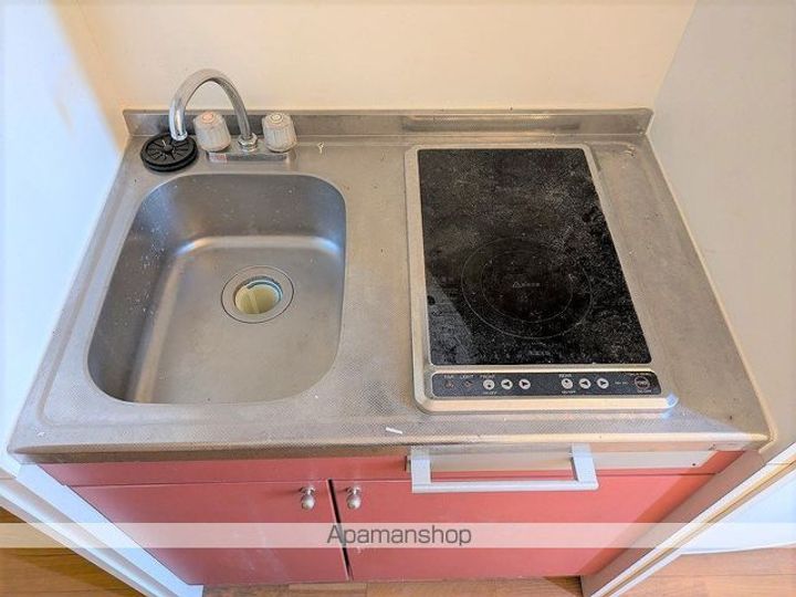 レオパレスMA MAISONのキッチン