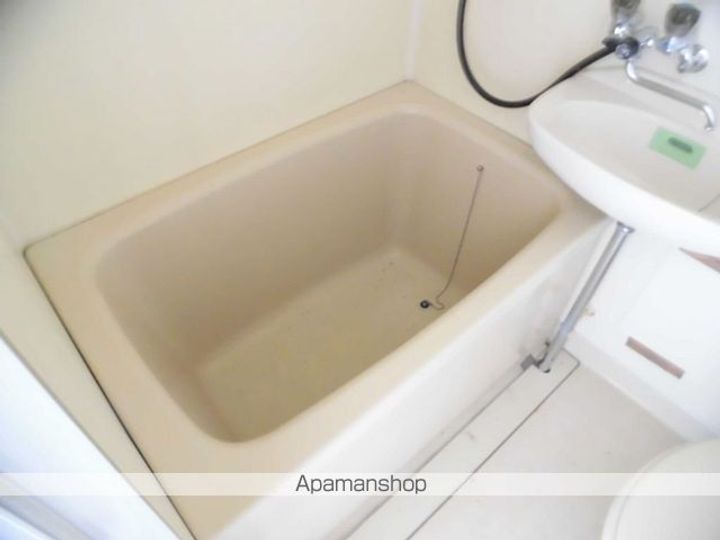 レジデンス山口A棟107の風呂