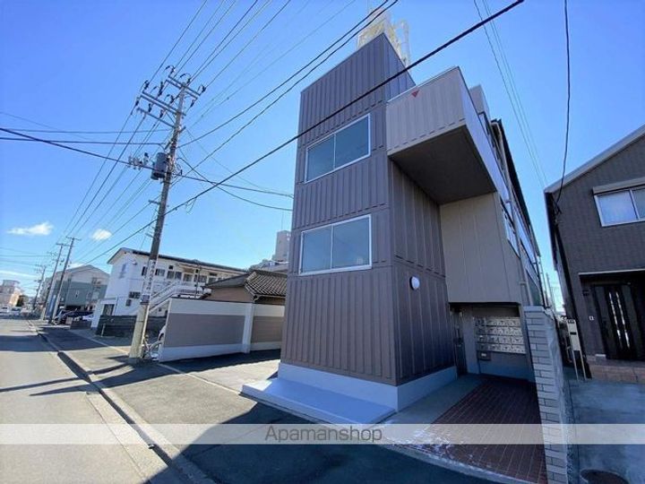 カームハイツ銀杏町305の外観