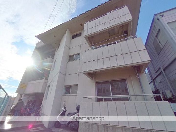 ルミナス明神町(旧岡正マンション)の外観