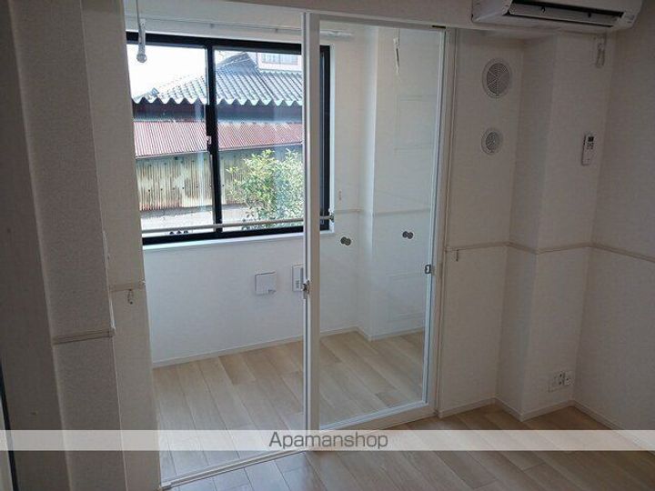 ヒカルサ甲府国母 イーストのその他画像