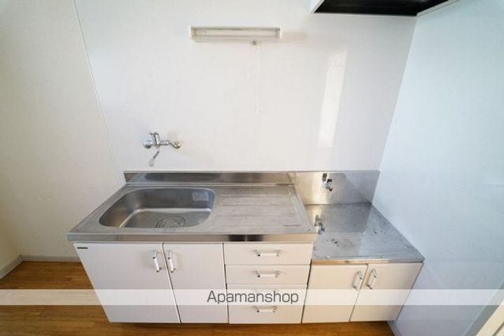 東第二コーポ206のキッチン