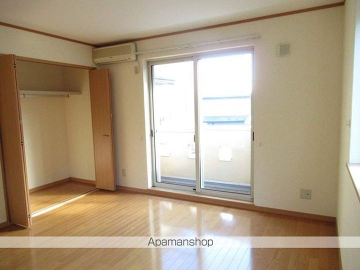 アネックス・メープル高松の居間