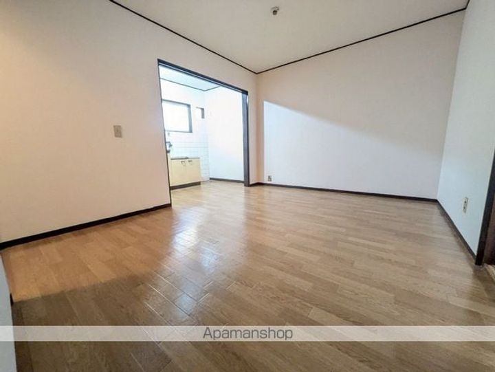 大宮正和荘302の内装