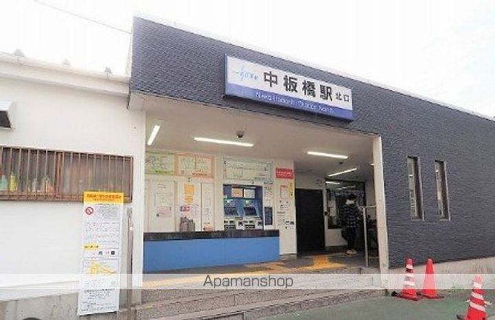 東京都板橋区仲町の賃貸マンションの周辺