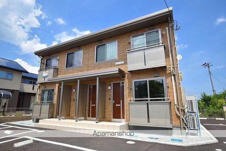 グランディ赤坂の外観