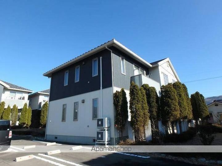 CORTE DEL SOLE C棟の外観