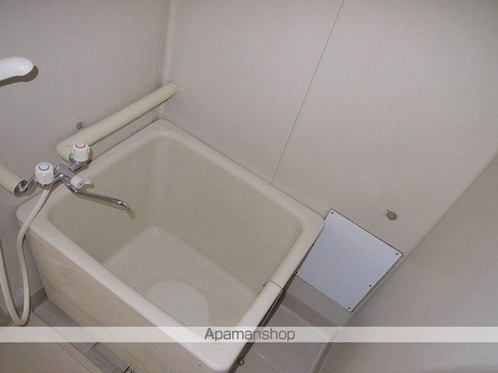フォーブル赤沼201の風呂