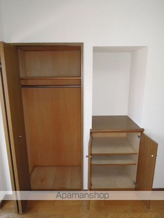 シャルマンフジ東岸和田弐番館106の内装