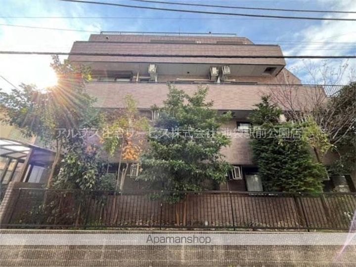 ベルフォレストの外観