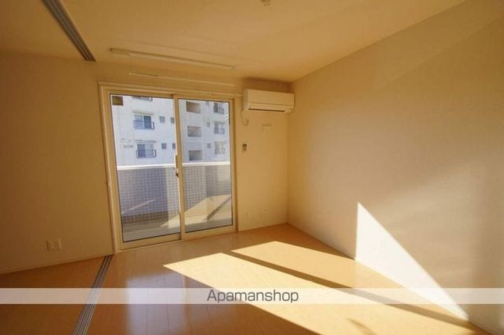 イーストファインヒルズの居間