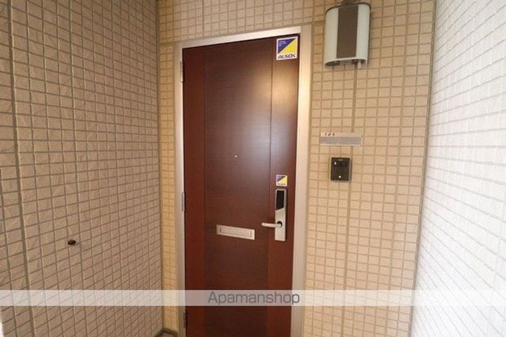 ベルコモンズ森合の玄関
