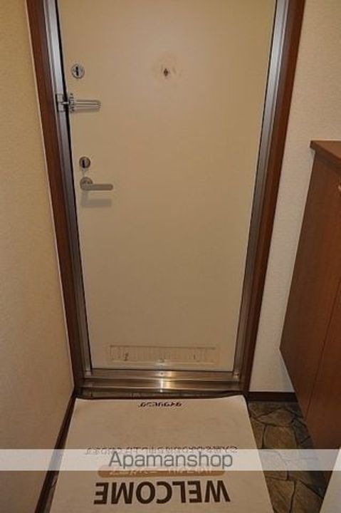 メルヴェーユ八潮中央 Bの玄関