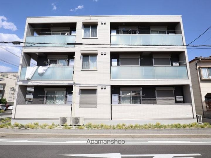 クープレット石川橋の外観