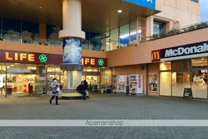 レオパレスエルムの周辺