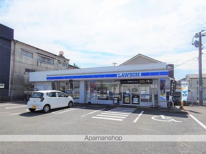クレイノエストレーラ101の周辺