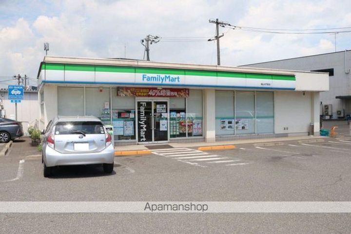 レオパレス城興ケ丘の周辺