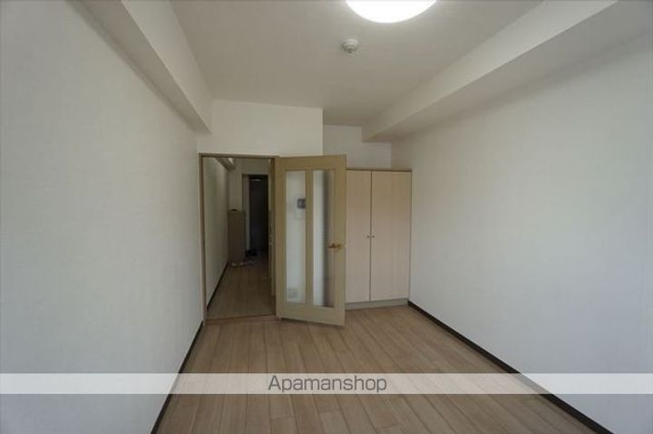 愛知県名古屋市東区泉2丁目の賃貸マンションの内装