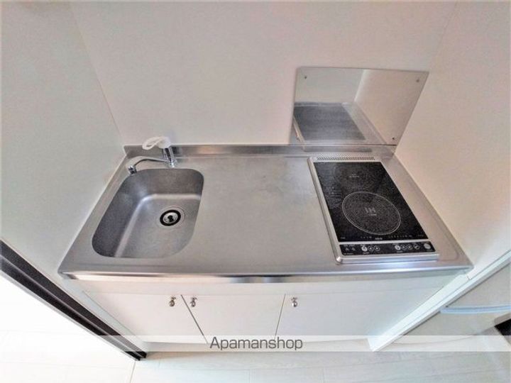 レオネクストチェリーガーデンのキッチン