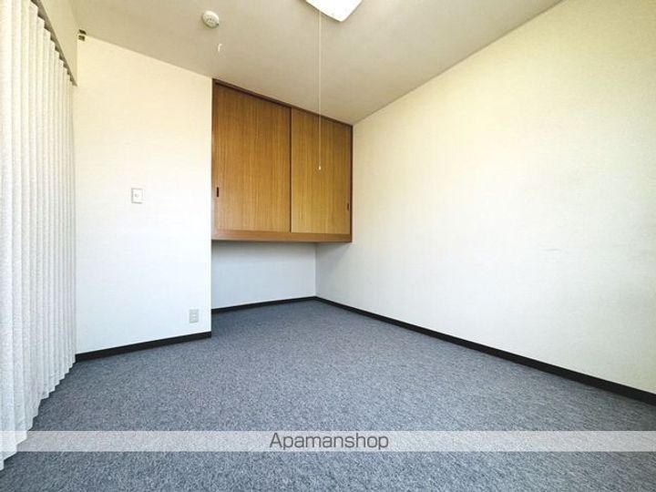 リバーサイド中の橋202の内装