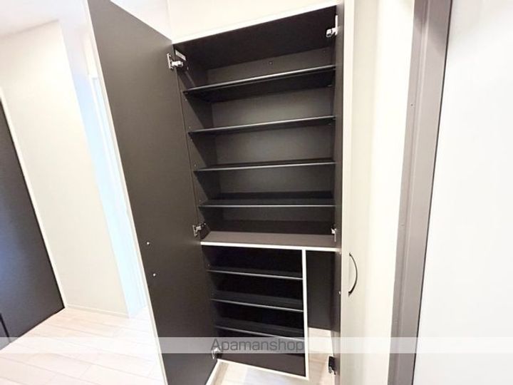 滋賀県長浜市山階町の賃貸アパートの内装