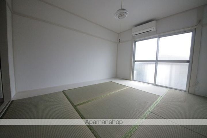 メゾンド松原203の居間