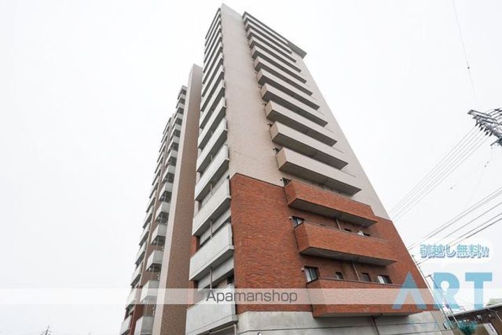 レベウェル三愛702の外観