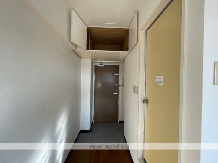 鳳乃舞雄飛が丘415の玄関