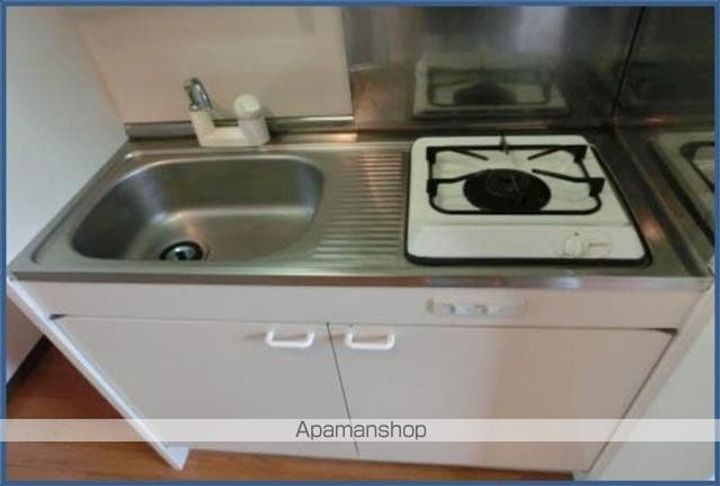 フェニックス新宿7丁目のキッチン