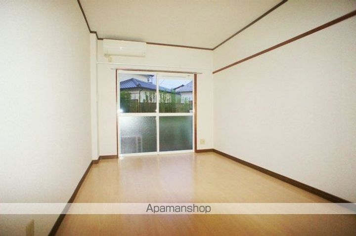 コンバーチブルⅡ202の居間