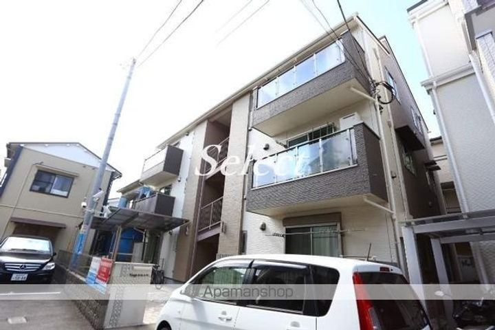 神奈川県横浜市中区本牧元町の賃貸アパートの外観