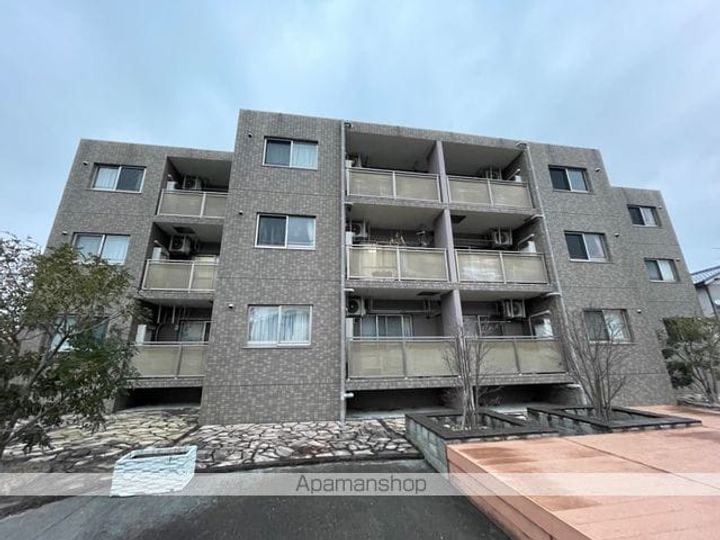 ハートフルマンションVENEREの外観