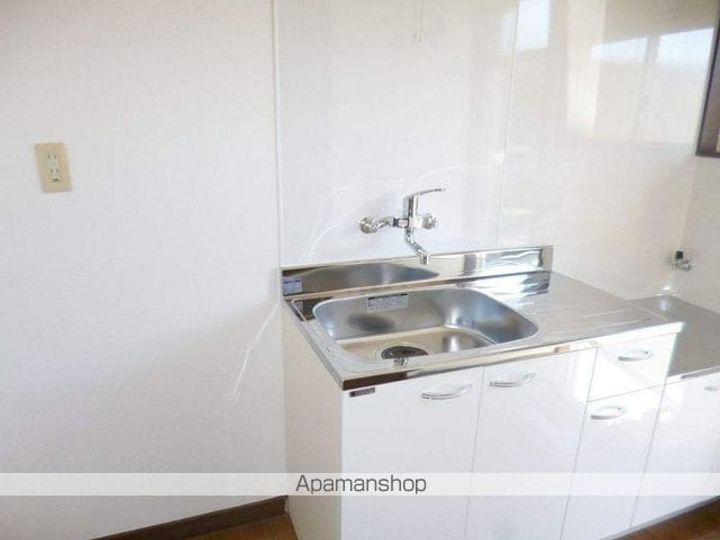 トーワコーポⅠ105のキッチン