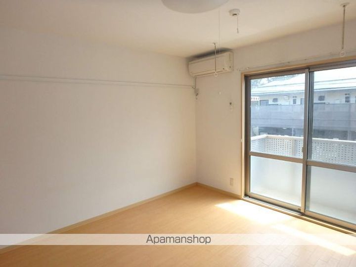 サニーウエルの内装